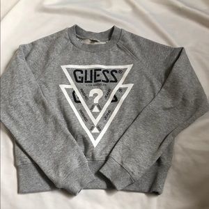 Guess sweatshirt